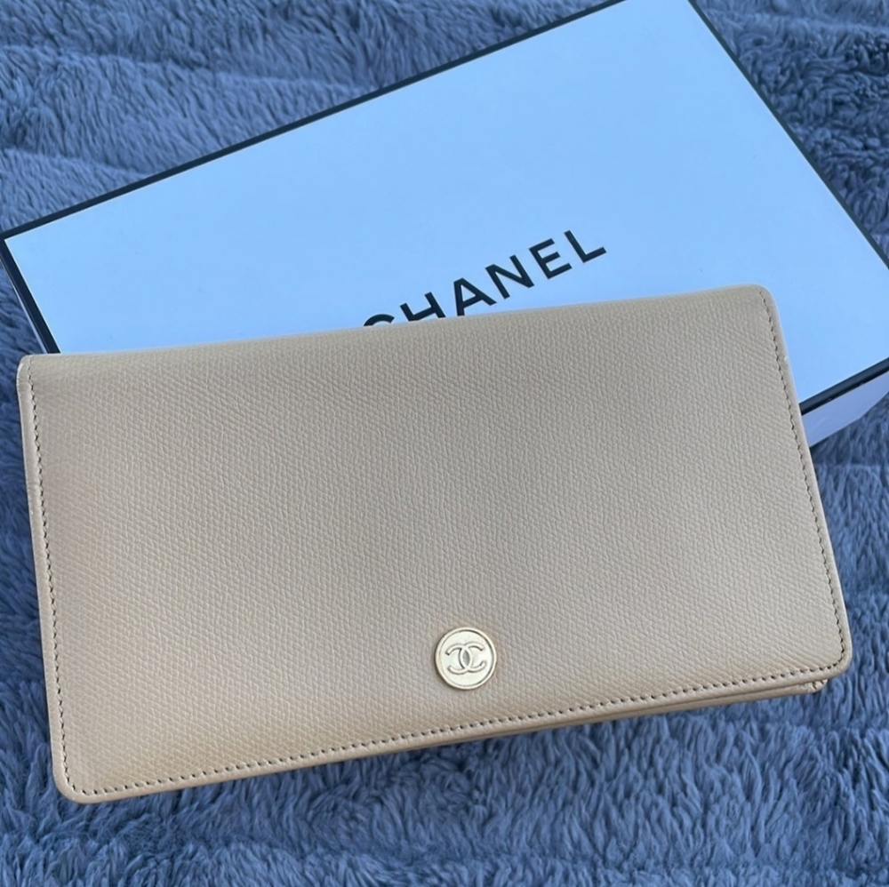 **SOLD**AUTHENTIC-Chanel Calfskin Leather Long Wallet